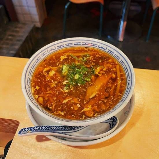 Hot and Sour Soup 酸辣湯 / Soupe aigre et piquant