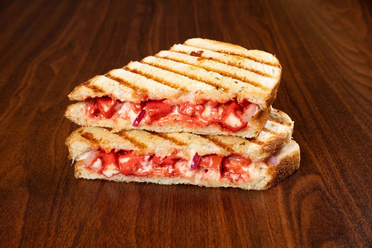 Tandoori Paneer Melt Sandwich