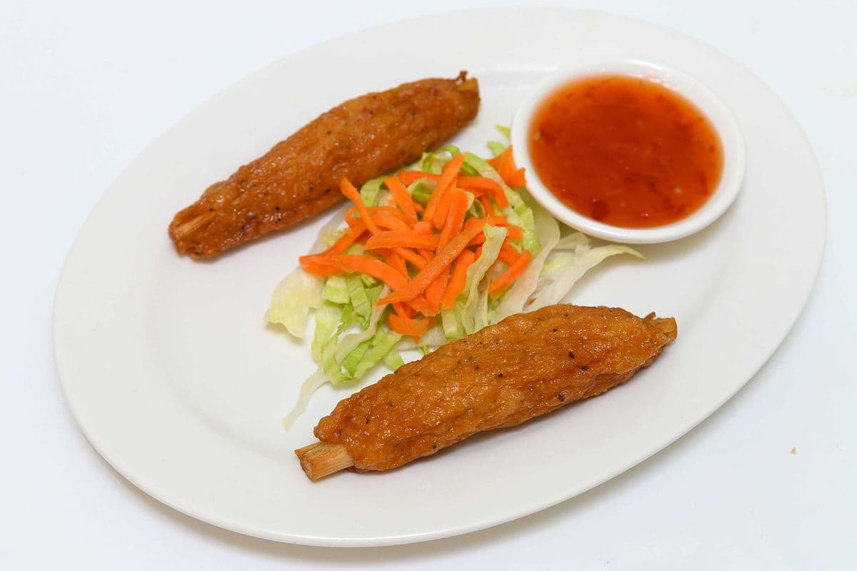 14. Minced Shrimp on Sugar Canes (2 pcs)
