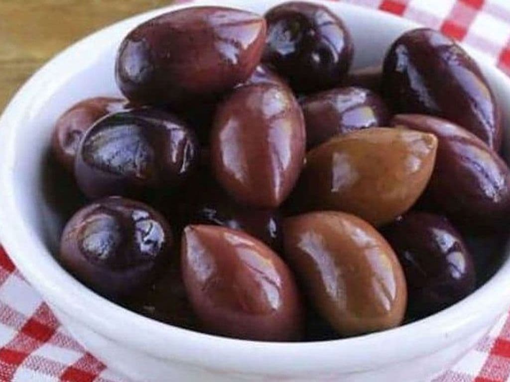 Olives Kalamata / Kalamata Olives / 6 OZ.