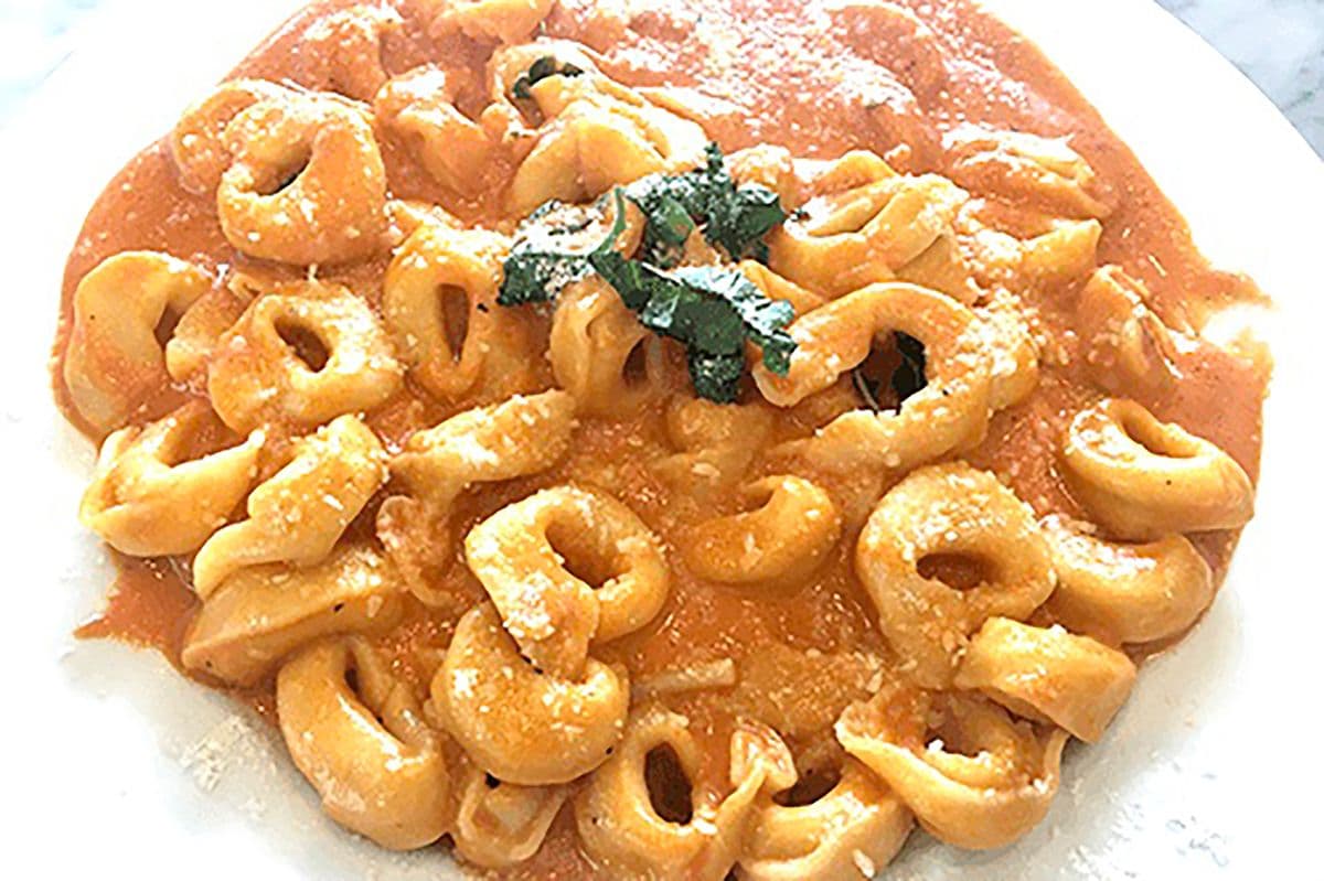 Pâtes à la sauce rosée