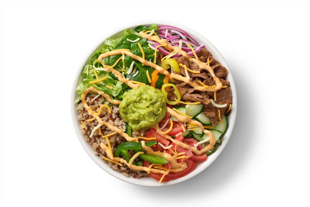 Southwest Steak & Avocado Rice Bowl (680 Cals)