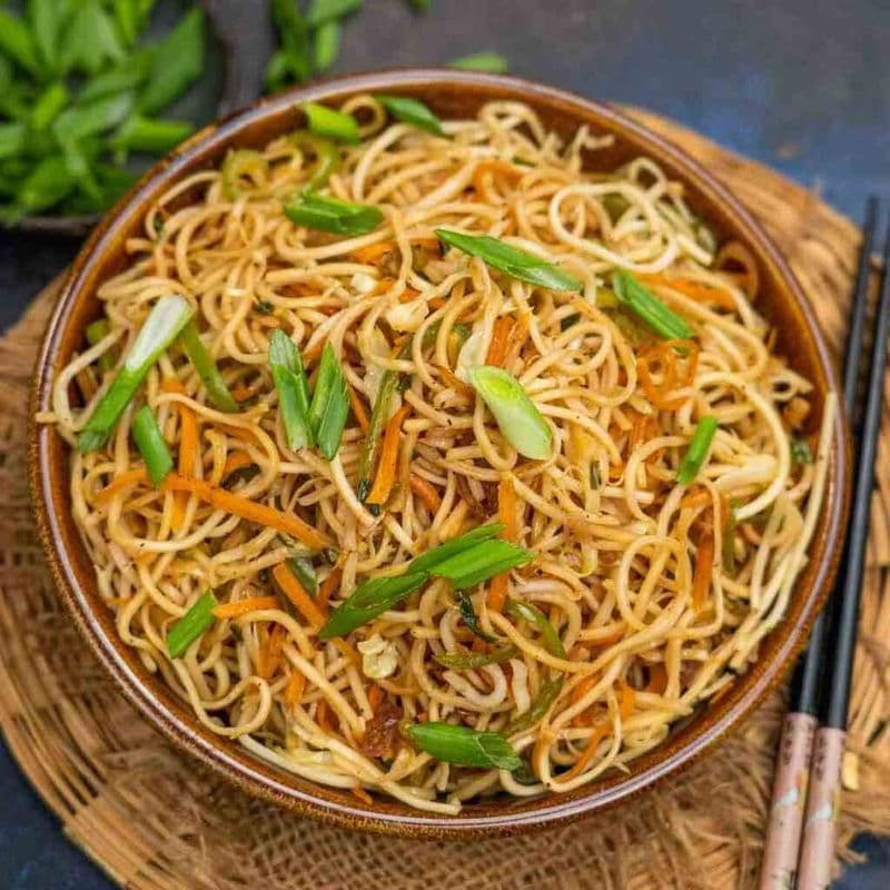 Veg Paneer Hakka noodles
