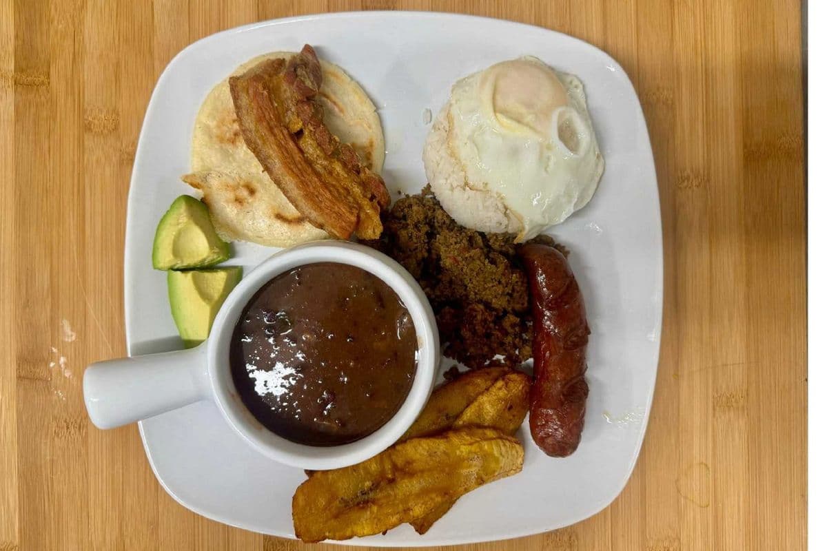 Bandeja Paisa