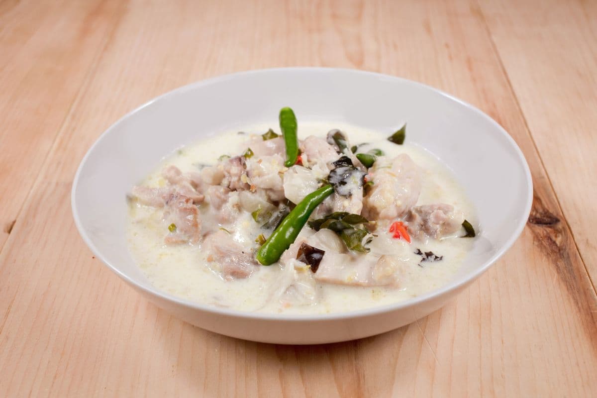 Kanthari Chicken With Coconut Milk