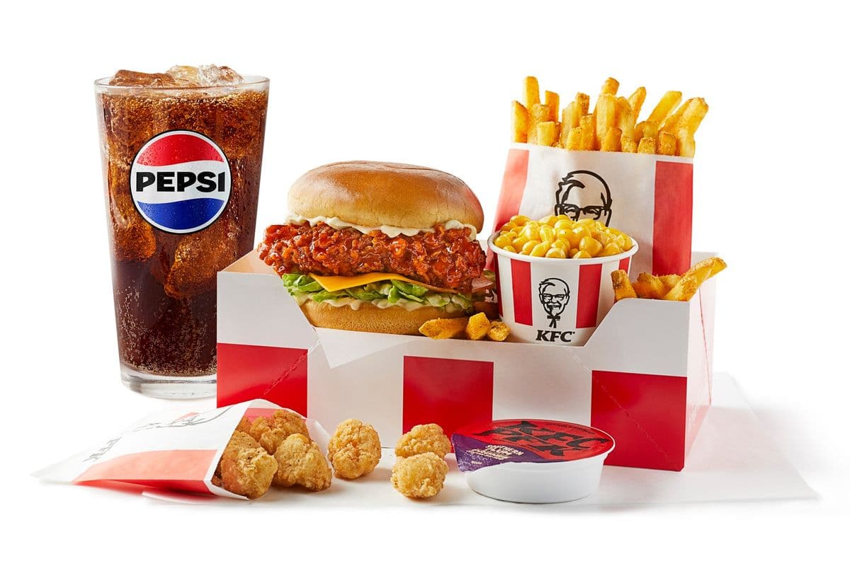 Boîte-repas de Sandwich Zinger bien saucé / Zinger Drip Sandwich Box Meal