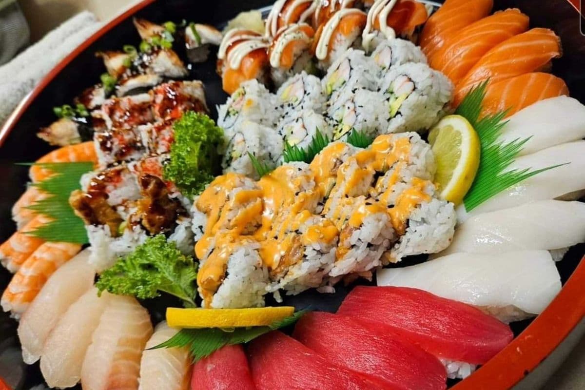 Large Nigiri and Roll (24 pcs and 4 rolls)