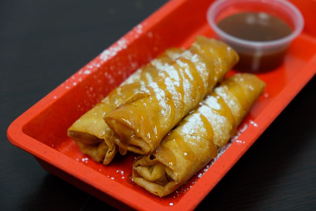 Apple Pie Spring Rolls (3 pcs)