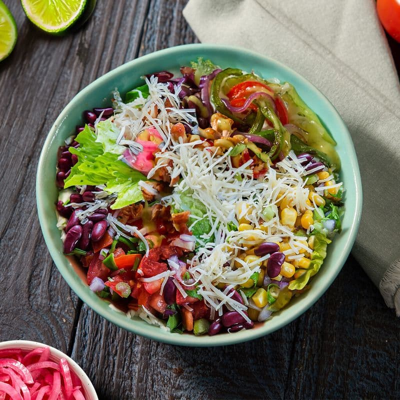 Build Your Own Salad / Composez votre propre salade