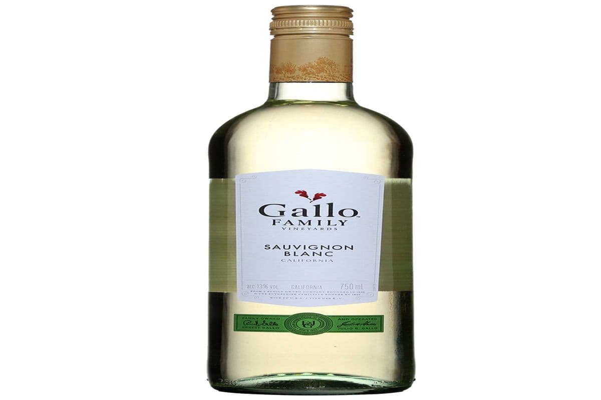 Gallo FAMILY Sauvignon Blanc WINE 750 ML (1 x 750ML)