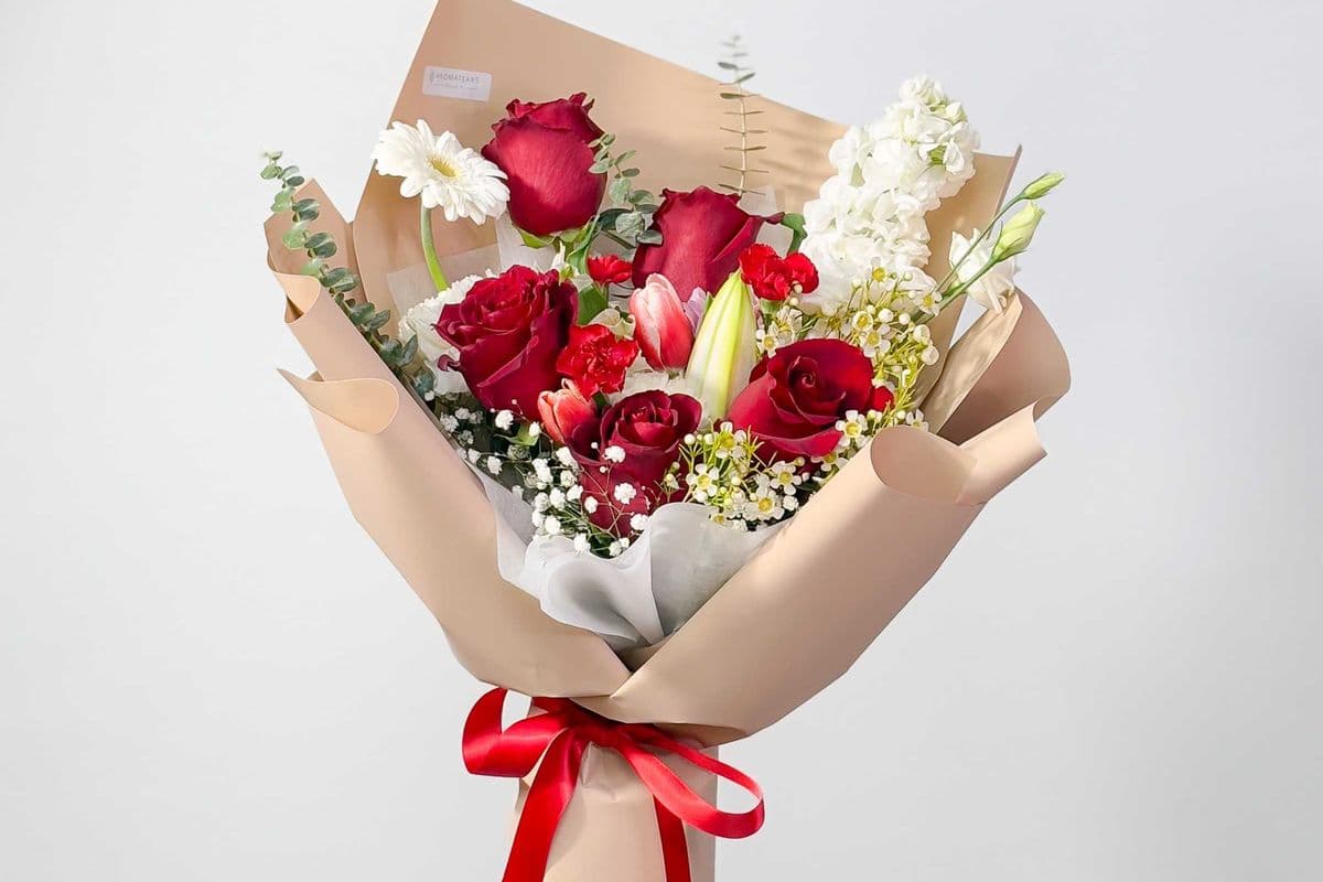 Red Mixed - Designer's Choice Fresh Bouquet