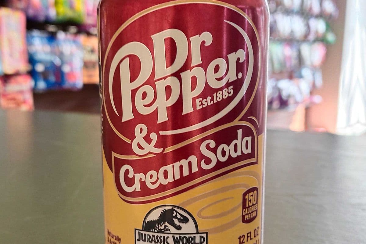 Dr Pepper Cream Soda Can (355 ml) (355ml)