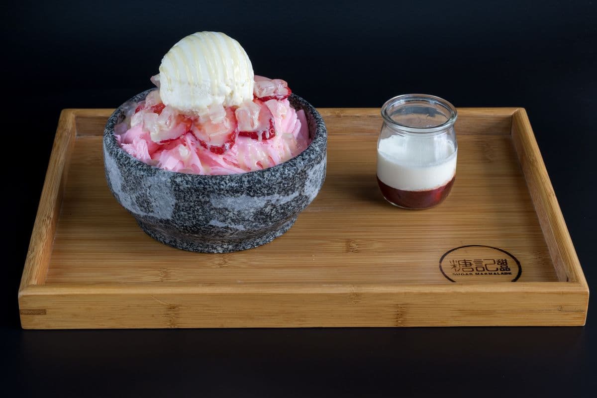 Strawberry Shaved Ice 草莓