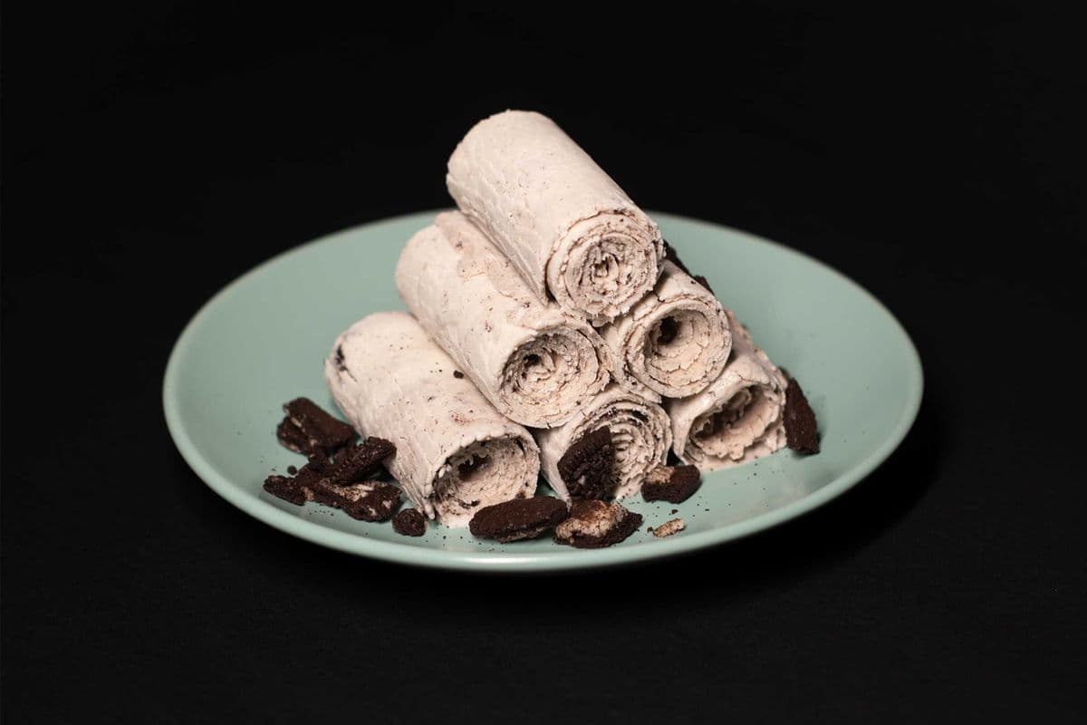 Oreo Thai Rolled Ice Cream