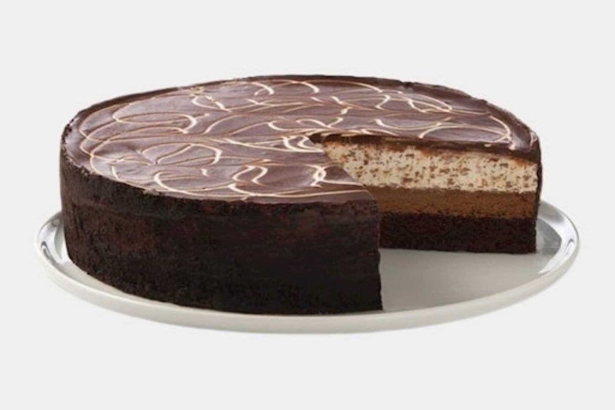 Chocolate Tuxedo Cheesecake