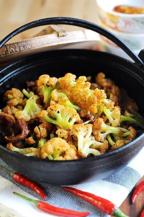 FriedCauliflowerWithHotPot 乾鍋辣爆菜花