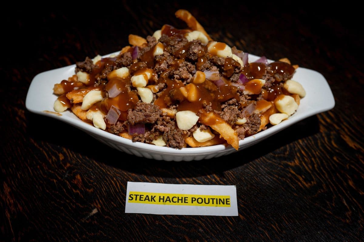 Steak Hache Poutine