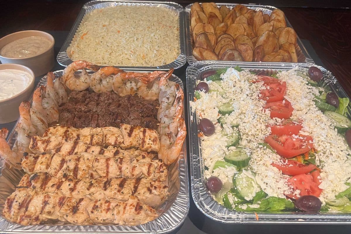 Deluxe Family Platter (10 Skewers)