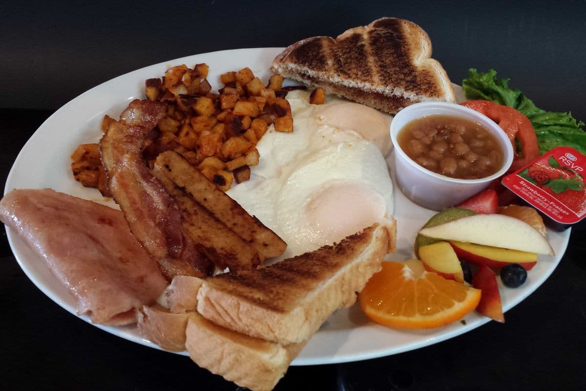 Le Meatlover / The Meatlover Egg