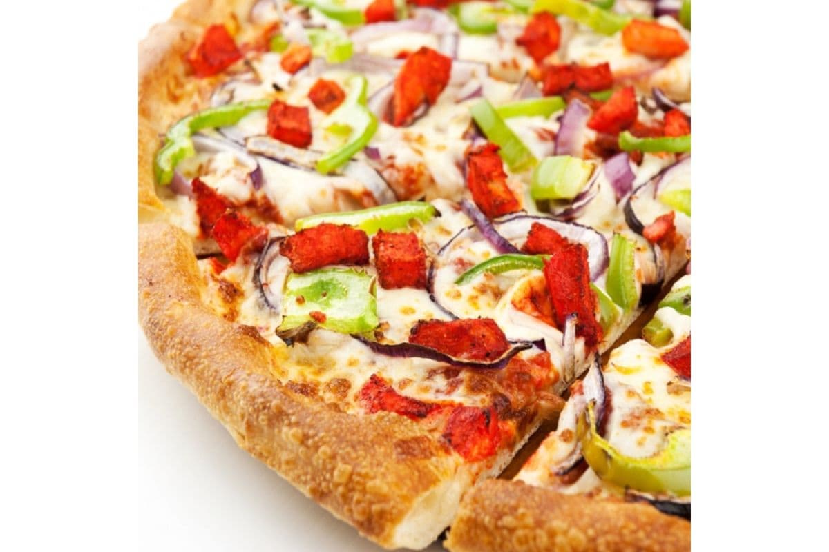Large Tandoori Chicken Pizza