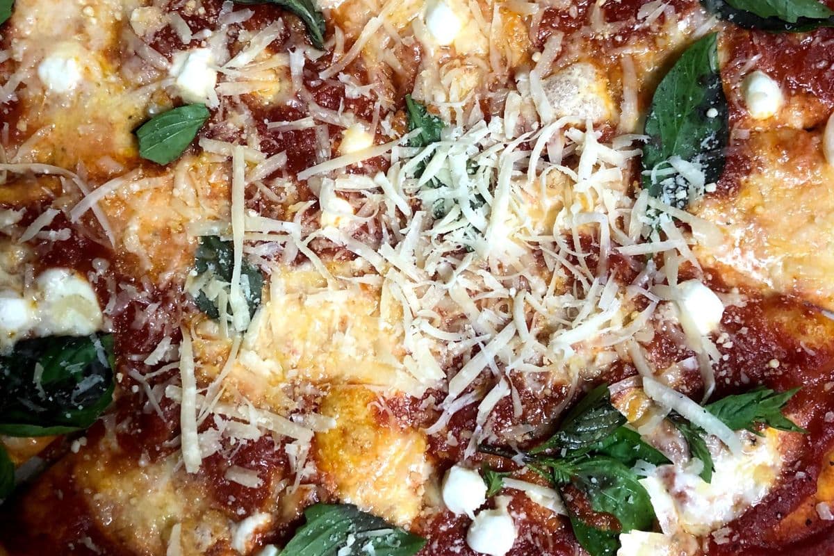 38. X-Large Caprese Pizza