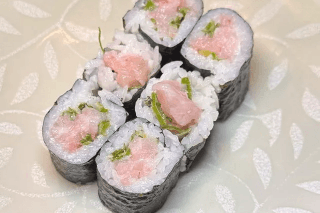 Negitoro Maki (6 cuts)