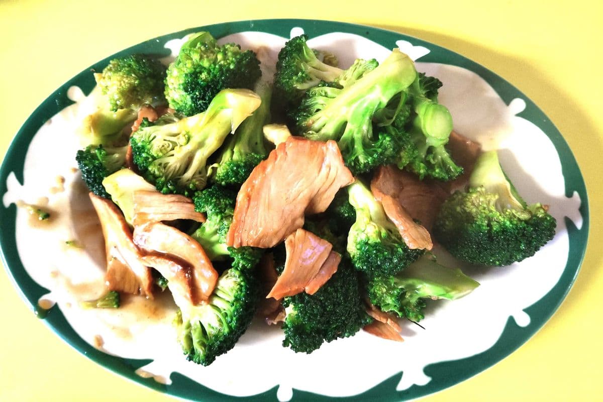 F005. Beef or Pork with Broccoli