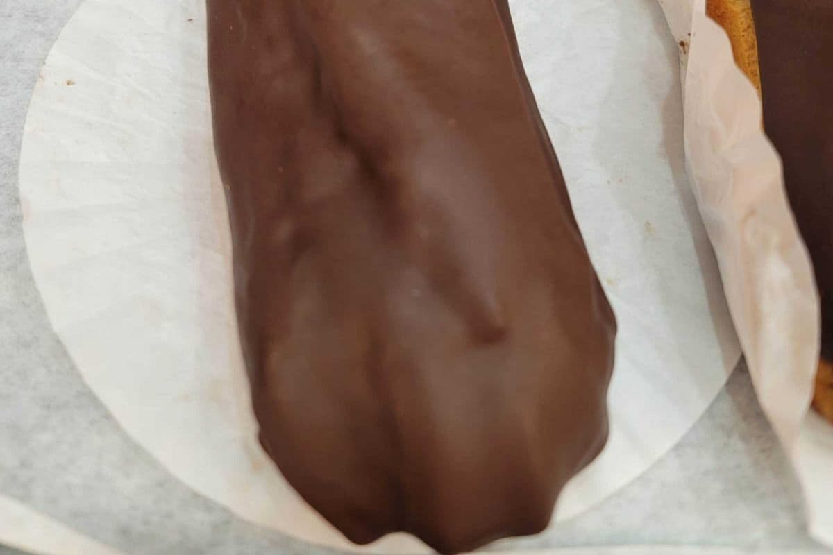 Eclaire (1pc)