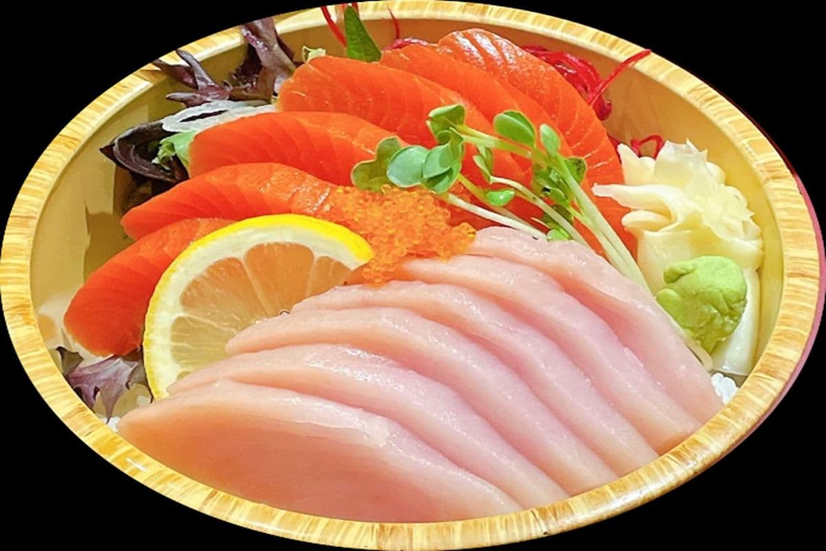 Tuna and Sockeye Salmon Don