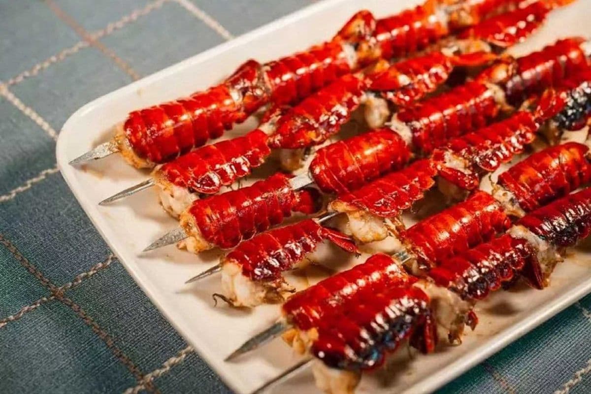 BBQ Crayfish Tail 碳烤小龙虾尾(4串)