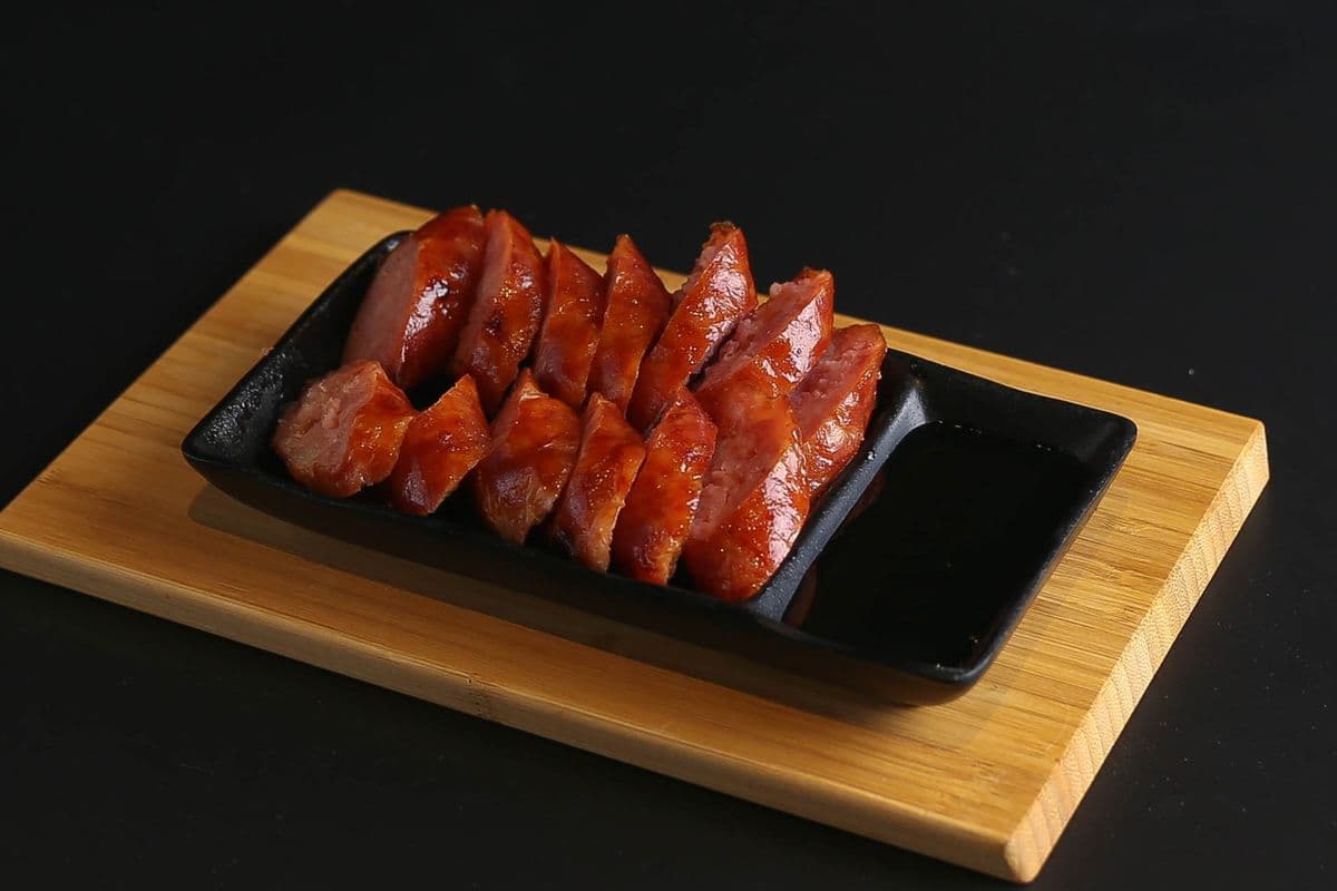 Taiwanese Style Honey Sausage 台式蜜汁香腸