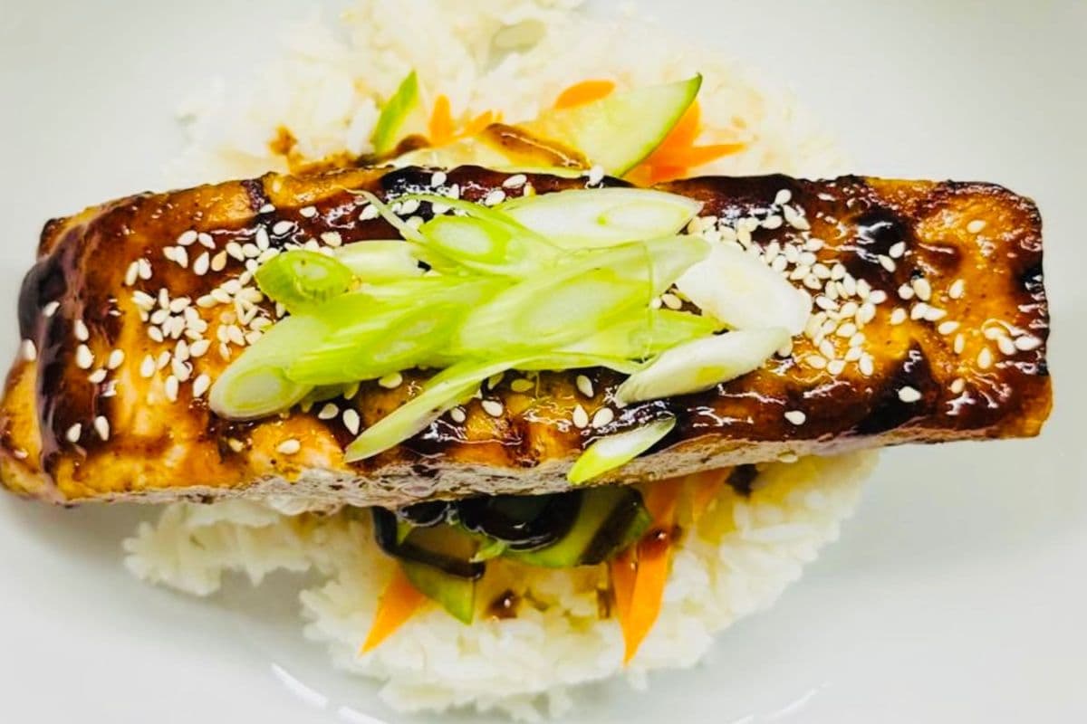 Teriyaki Salmon Bowl