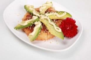 91. Avocado and Cucumber Pizza (6 pcs)