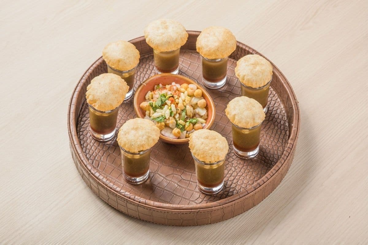 Gol Gappe and Pani Puri (8 pcs)