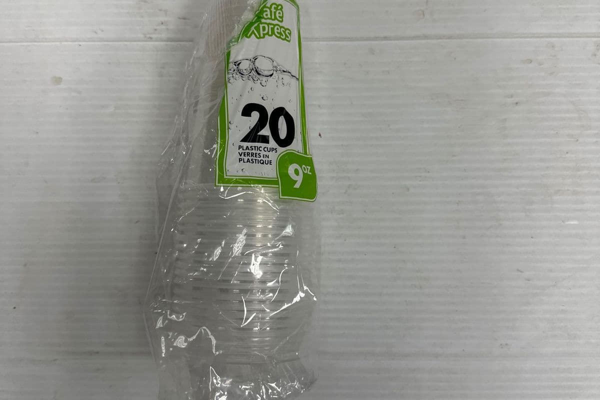 Cafe Express 20 Plastic Cups (9oz)