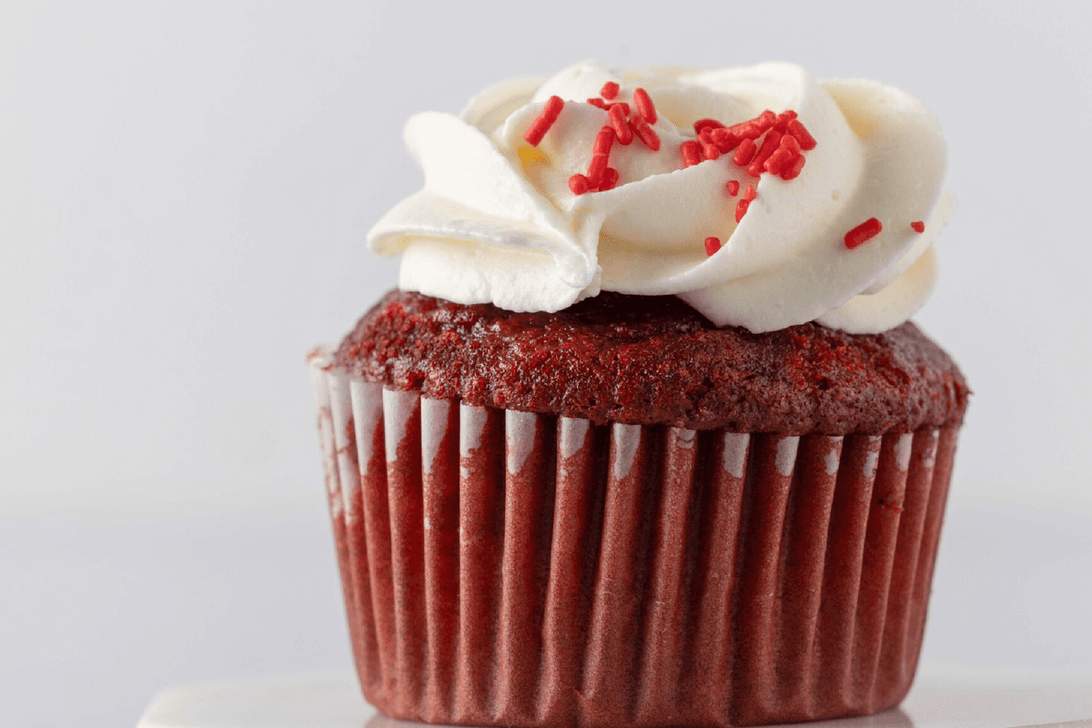 Cupcakes (1/2 dz) - All Red Velvet/Cream Cheese