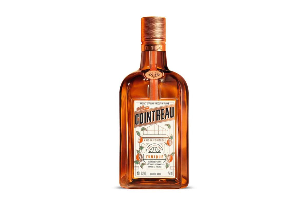 Cointreau (1 x 750 ml Bottle)