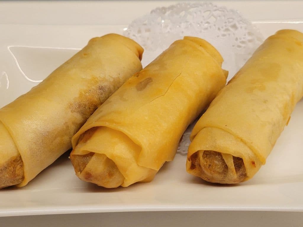 FR2 Chicken Spring Rolls 芋絲雞肉春卷