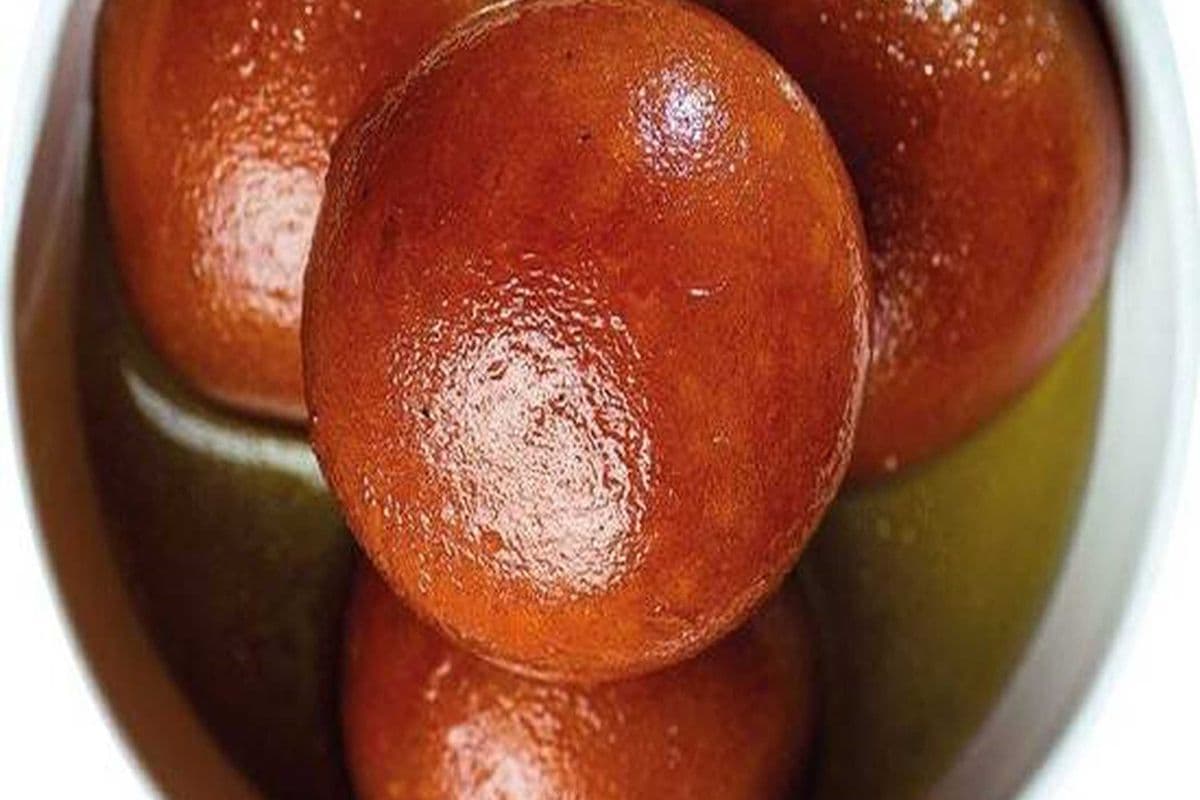Gulab JAMUN (4pcs)