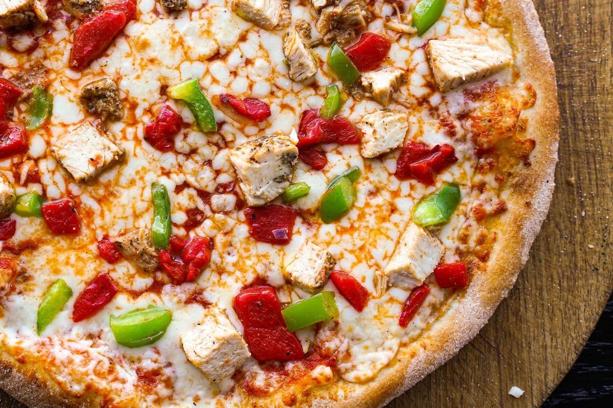 Medium (11") - up to 4 toppings
