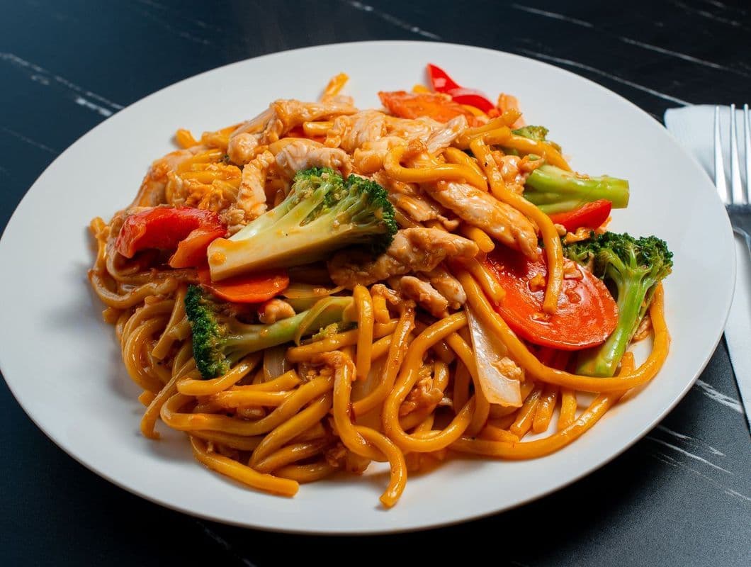 Stir Fried Egg Noodle
