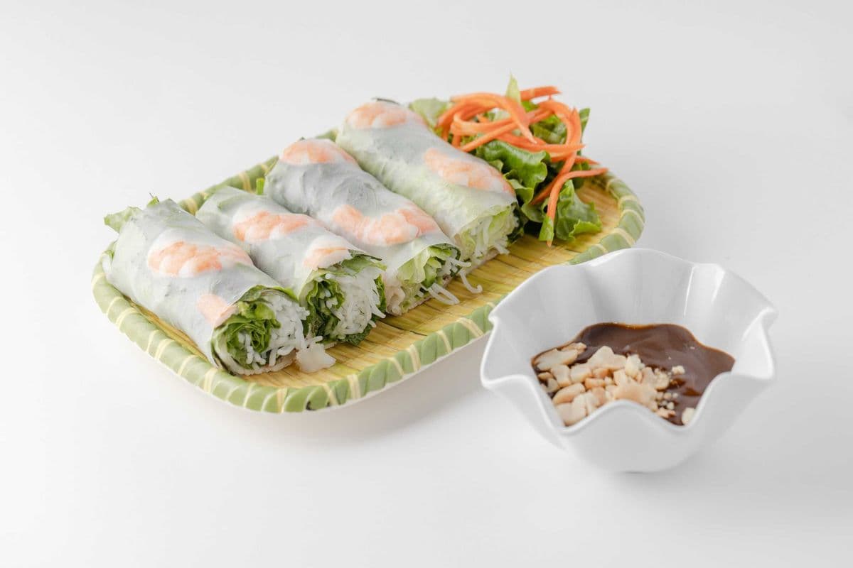 1.1 Shrimp and Pork Fresh Rolls / Goi Cuon Tôm Thit