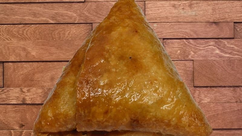Vegetable Samosas (Single Piece)