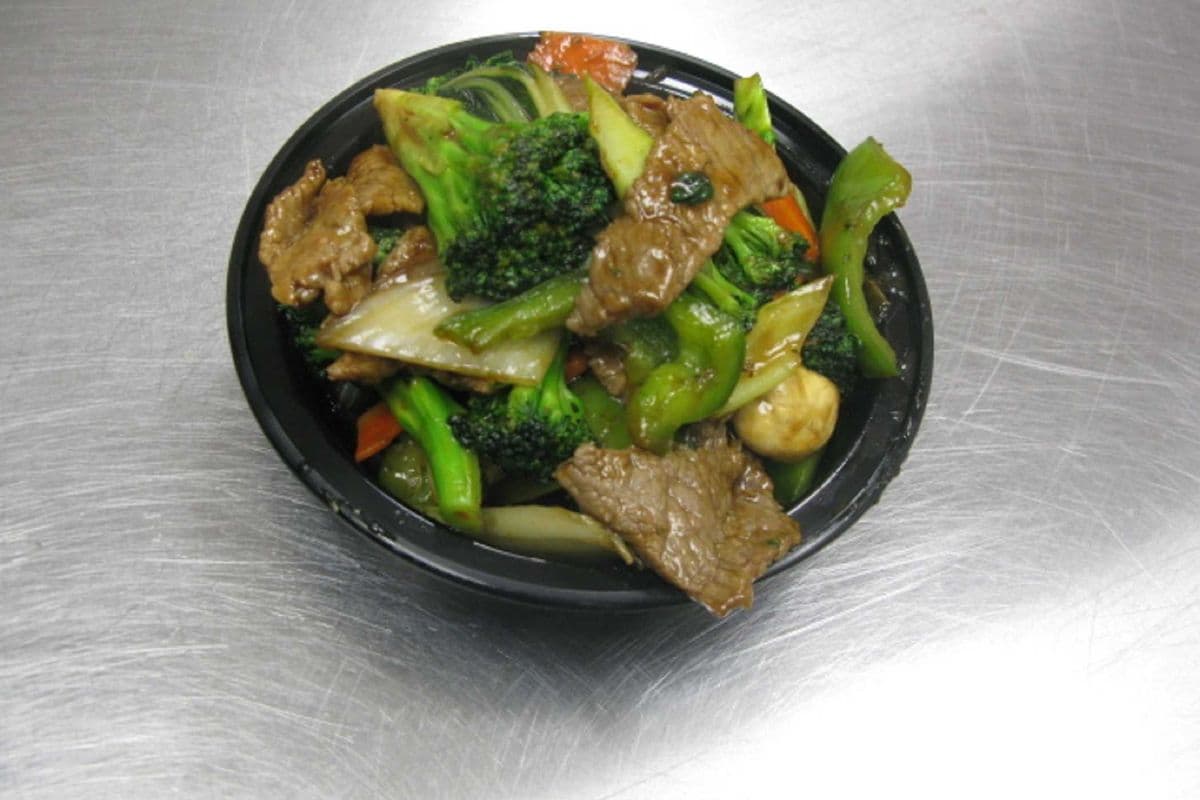 Beef with Mixed Vegetables 牛加菜