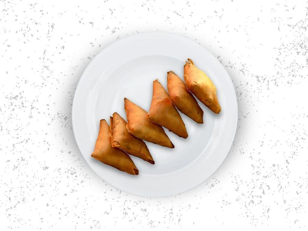 6 Pcs Beef Samosa