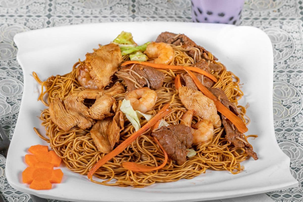 Chow Mein (Stir Fried soft thin noodles)
