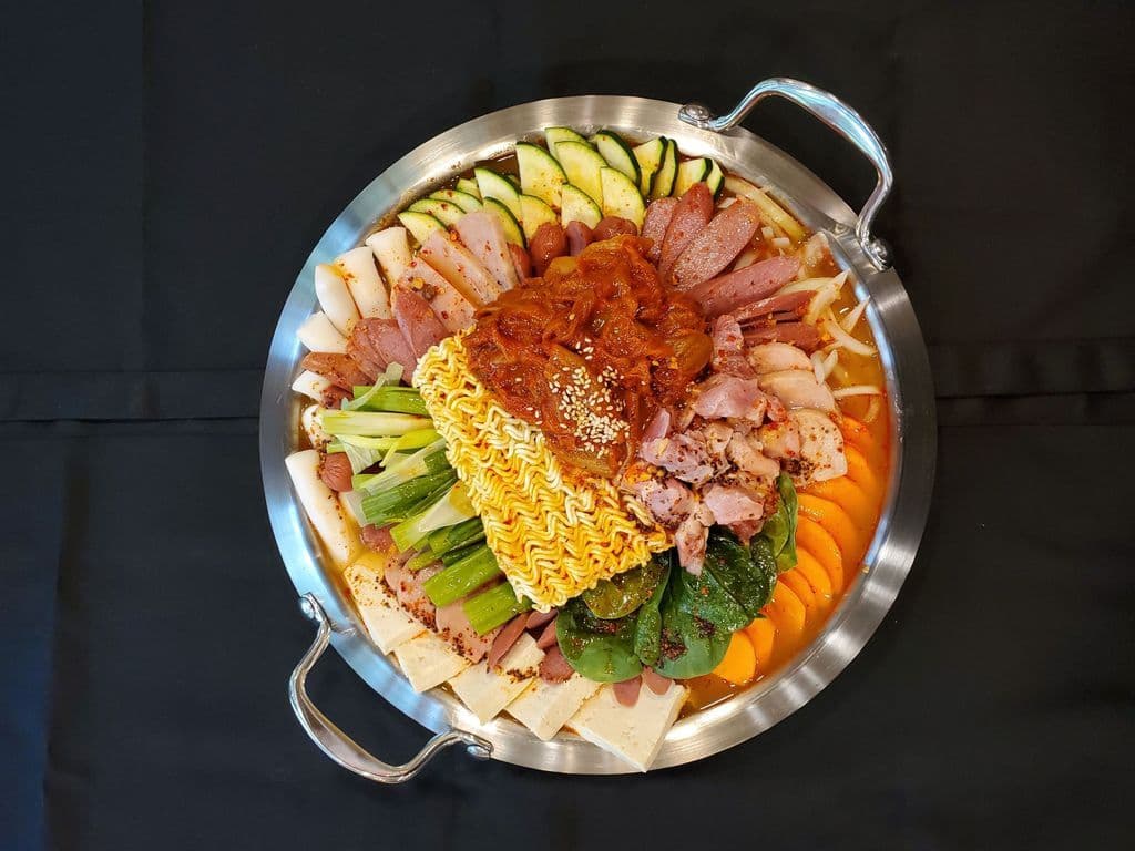 Budae Jeon Gol