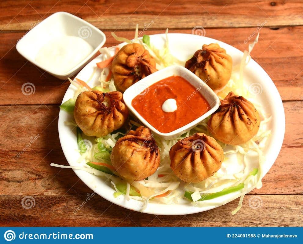 Veg Fried MO MO (10 PCS)