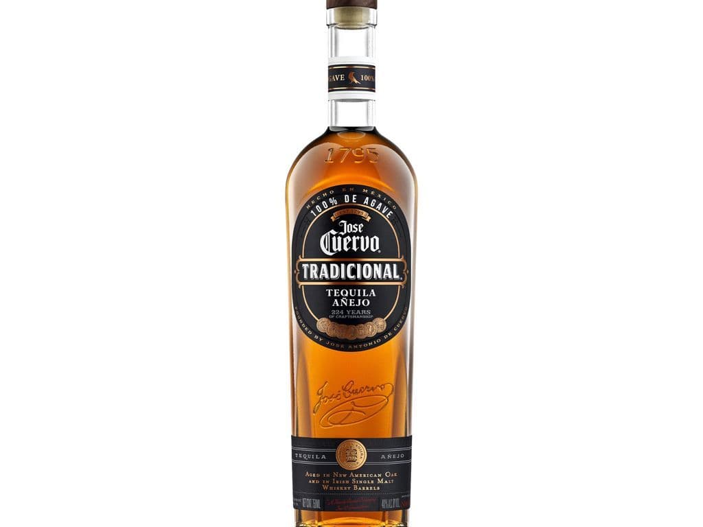 Jose Cuervo - Tradicional Anejo (750ml)