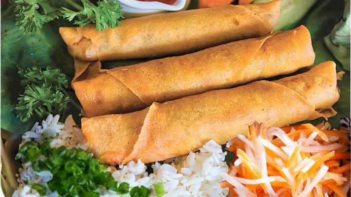 R7. Spring Rolls (Cơm Chả Giò)